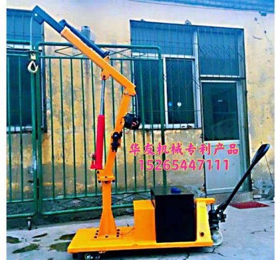 點(diǎn)擊查看詳細(xì)信息<br>標(biāo)題：裝車卸貨用小吊機(jī) 閱讀次數(shù)：2958