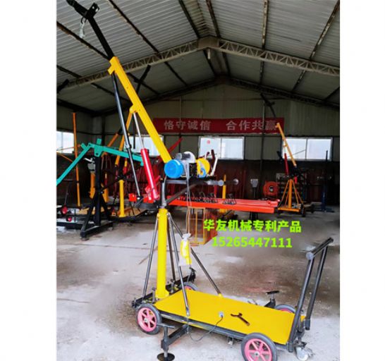 點(diǎn)擊查看詳細(xì)信息<br>標(biāo)題：裝車卸貨用小吊機(jī) 閱讀次數(shù)：2352