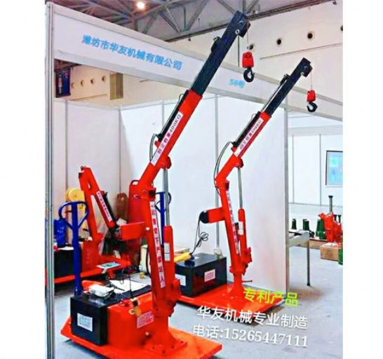 點(diǎn)擊查看詳細(xì)信息<br>標(biāo)題：移動(dòng)式小吊機(jī)(室內(nèi)外通用) 閱讀次數(shù)：3121